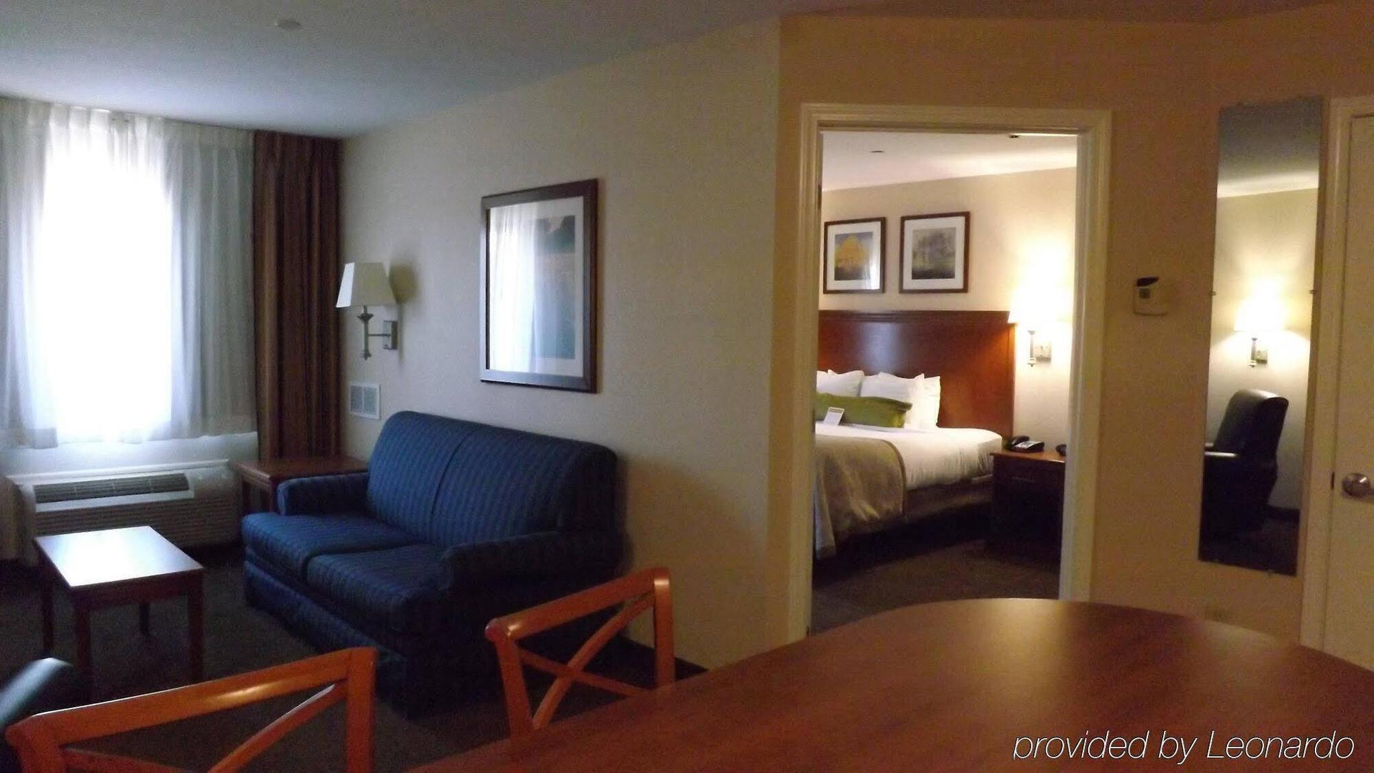 Candlewood Suites Fredericksburg By Ihg Bagian luar foto